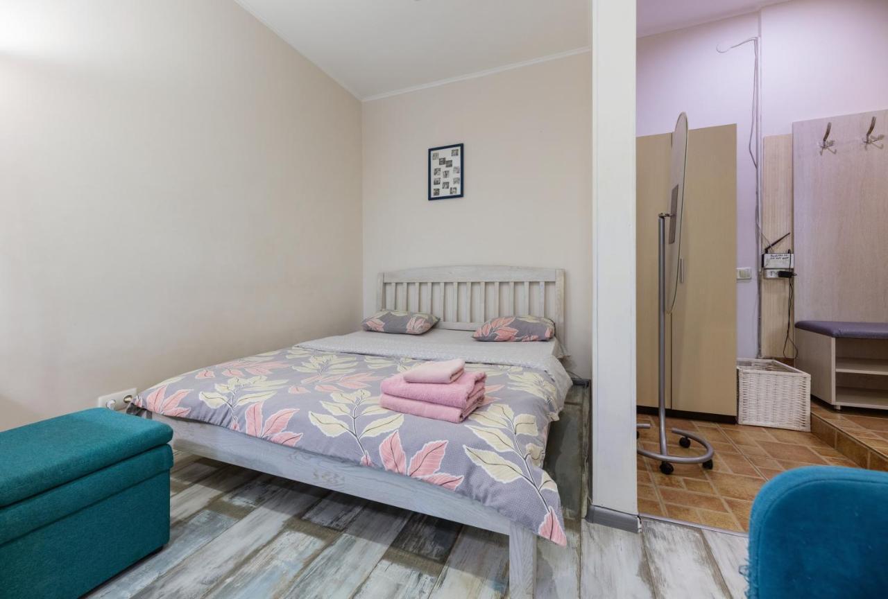 На Палаце Спорта Apartment Kyiv Exterior photo