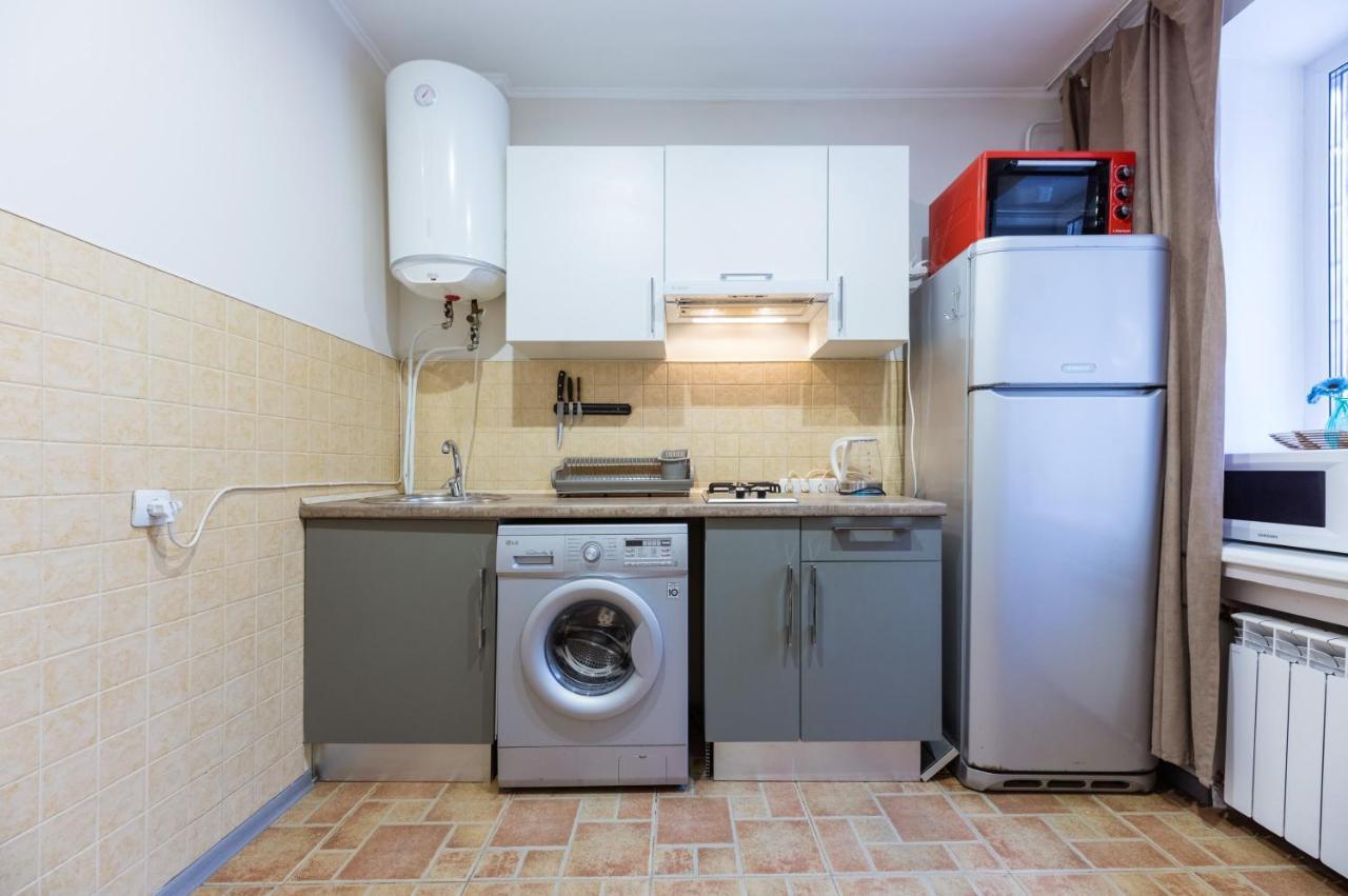 На Палаце Спорта Apartment Kyiv Exterior photo